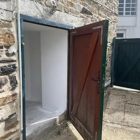 Maison De Ville- Quartier Calme Vitré Buitenkant foto
